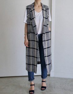 Linen check long vest