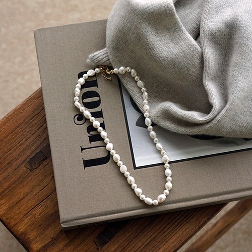 Fresh-Water Pearl Necklace