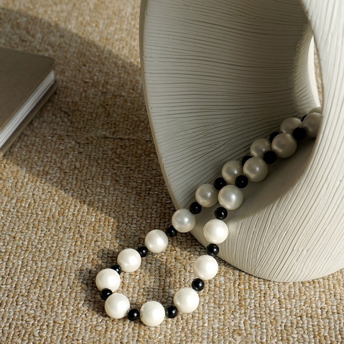 Luca Pearl Necklace