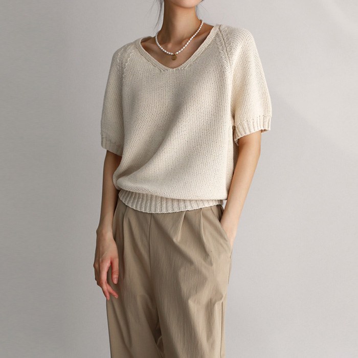 Andante knit top