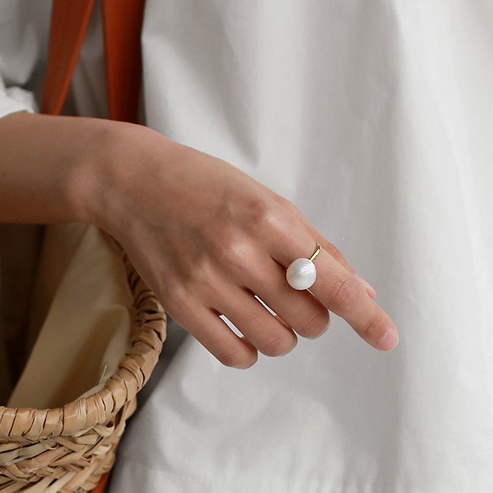 pearl ring