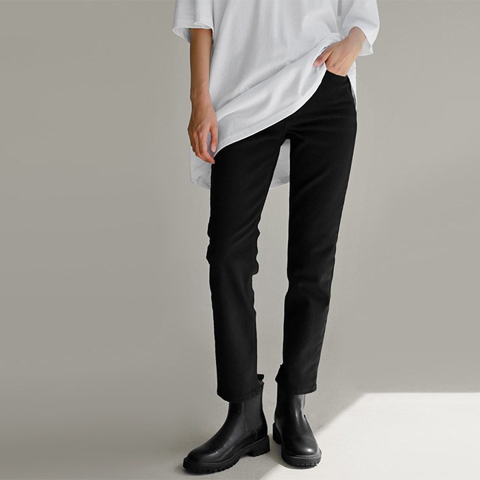 Arch Slim-Fit Pants