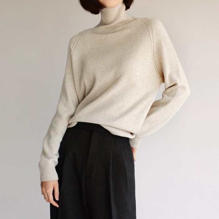 Fox Whole Garment Turtleneck