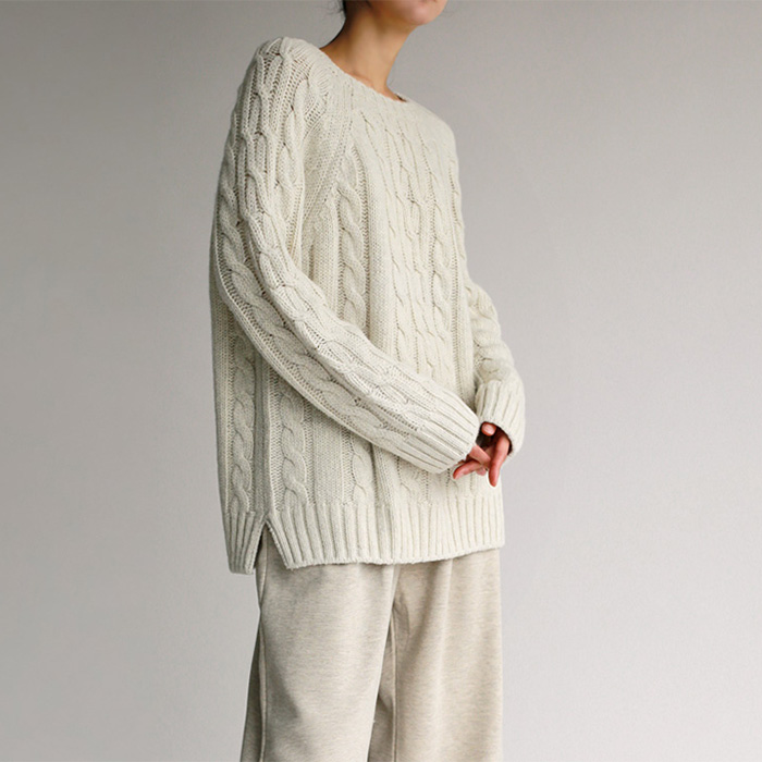 Raglan Cable Long Knit