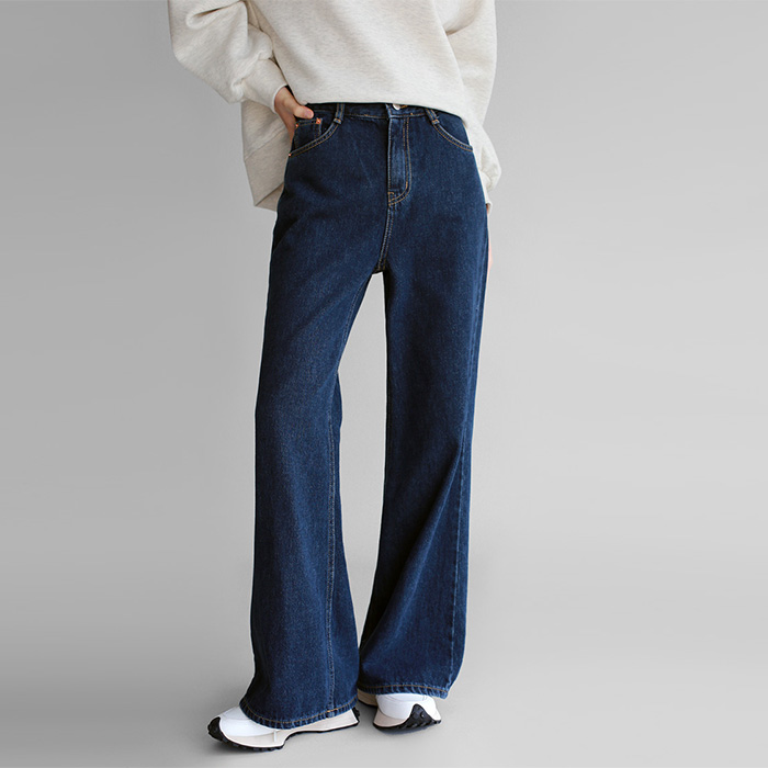 Row Wide Bootcut Denim