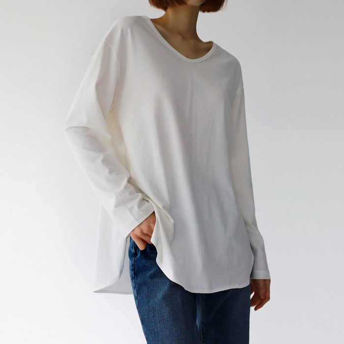 V-neck Over Fit Long Tee
