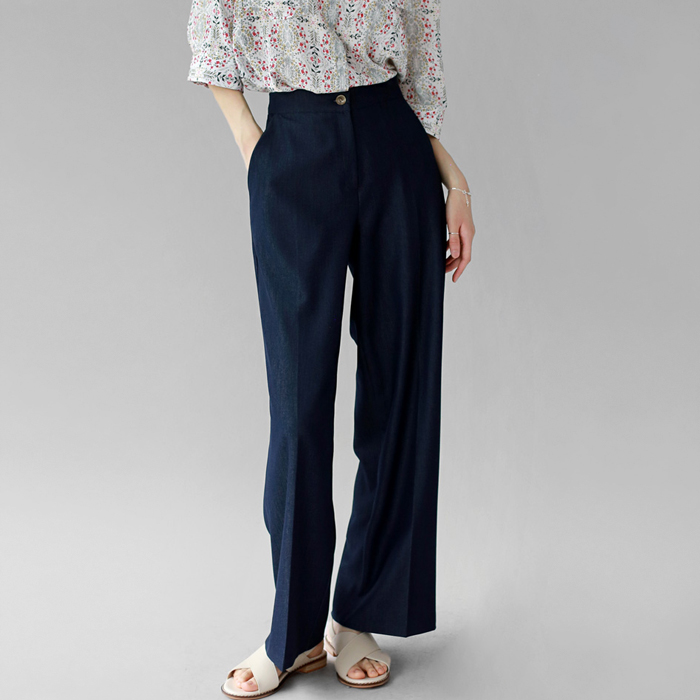 Jackson pants