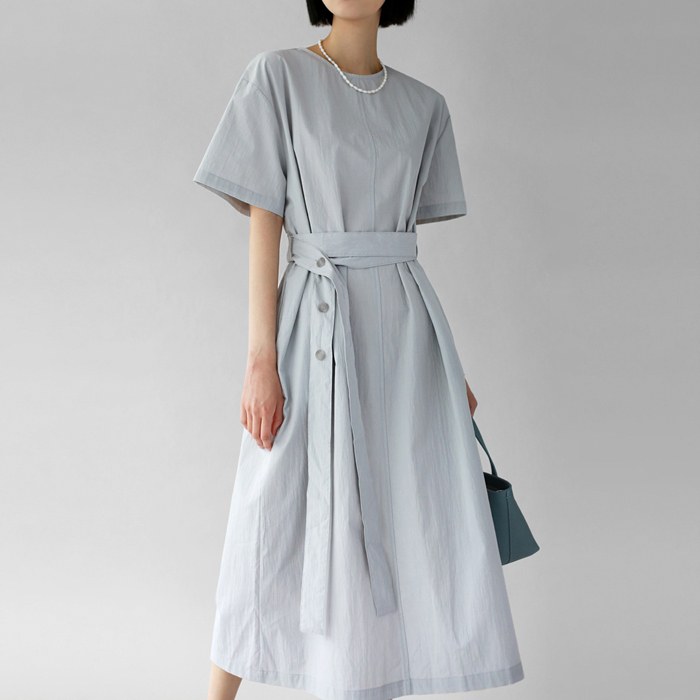 Button belt onepiece