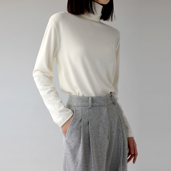 Wool Angora Turtleneck Tee