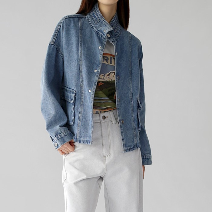 Half neck denim jacket