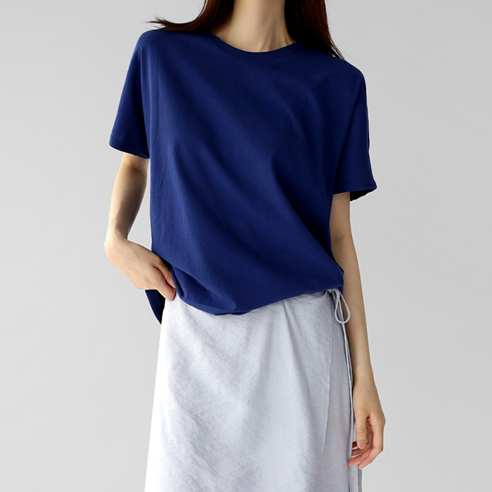 River back slit tee