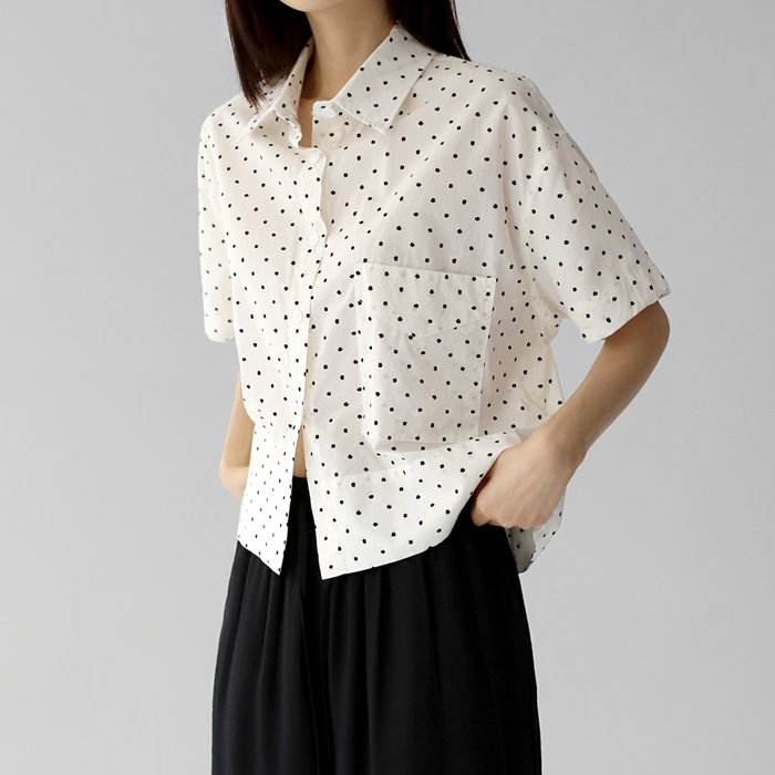 Dot pocket shirt