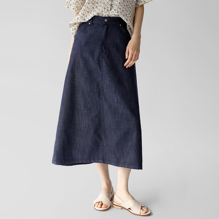 Non-Fade Denim Skirt