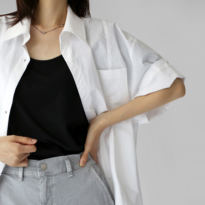 Basic U-neck Tee