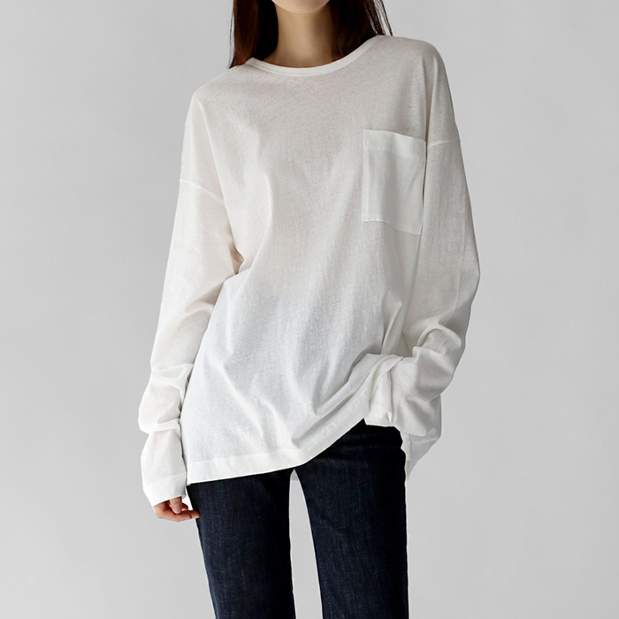 One-pocket loose-fit long Tee