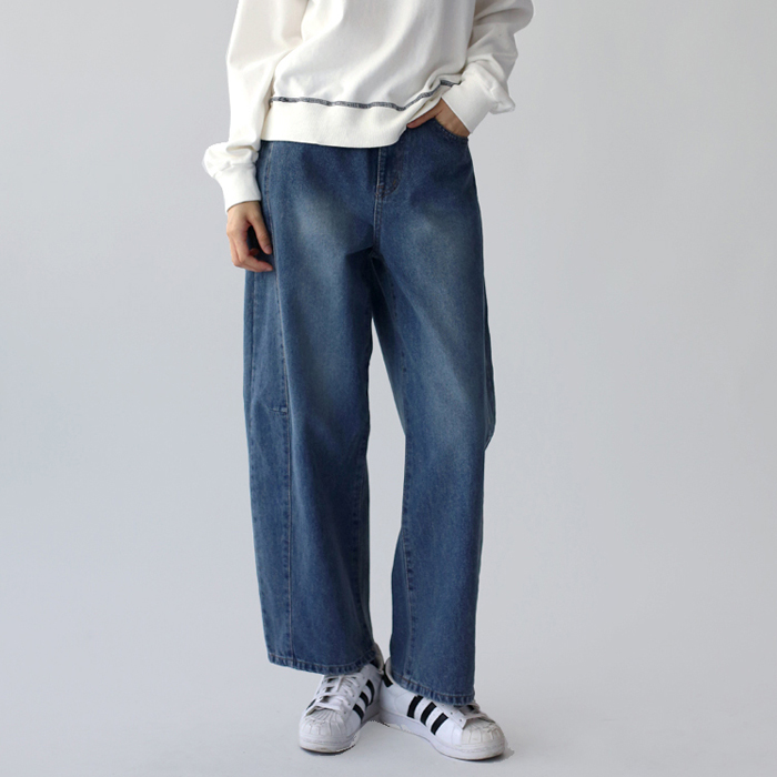 Dart Barrel Denim Pants