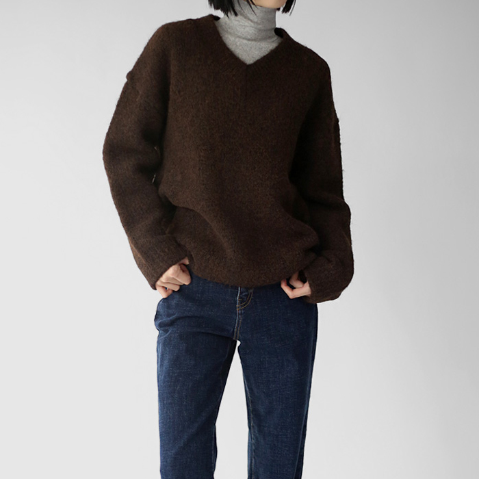 【秋冬新品95折】V领针织上衣