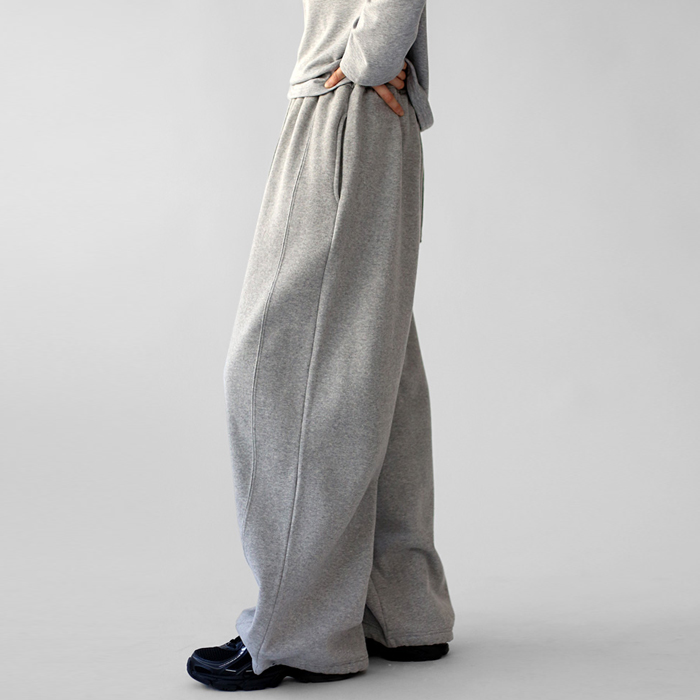 【新品7折优惠 - 截止至23日上午11点】修身训练裤