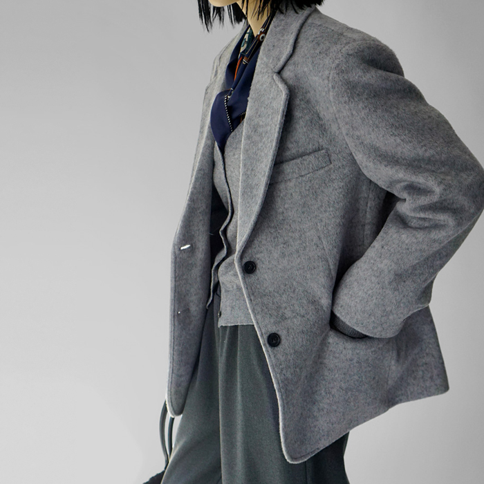 【新品7折优惠 - 截止至5日上午11点】诗人夹克