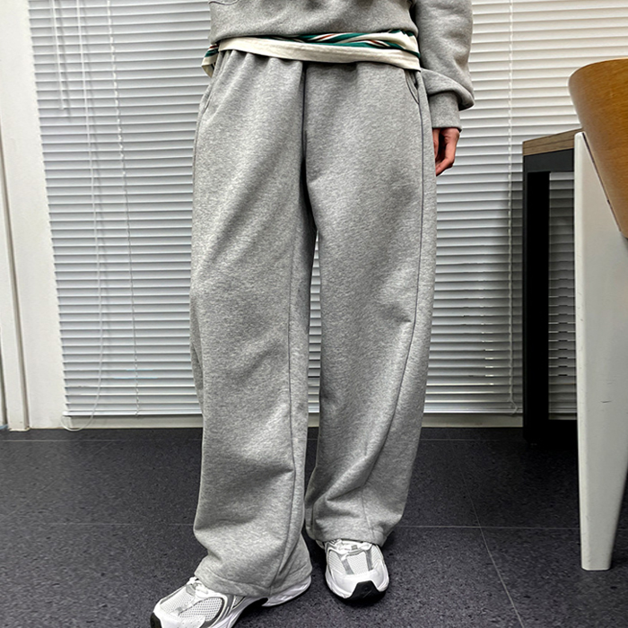 【新品上市，限时7折优惠 - 截止至13日上午11点】Randy Pong Pong 裙式训练裤