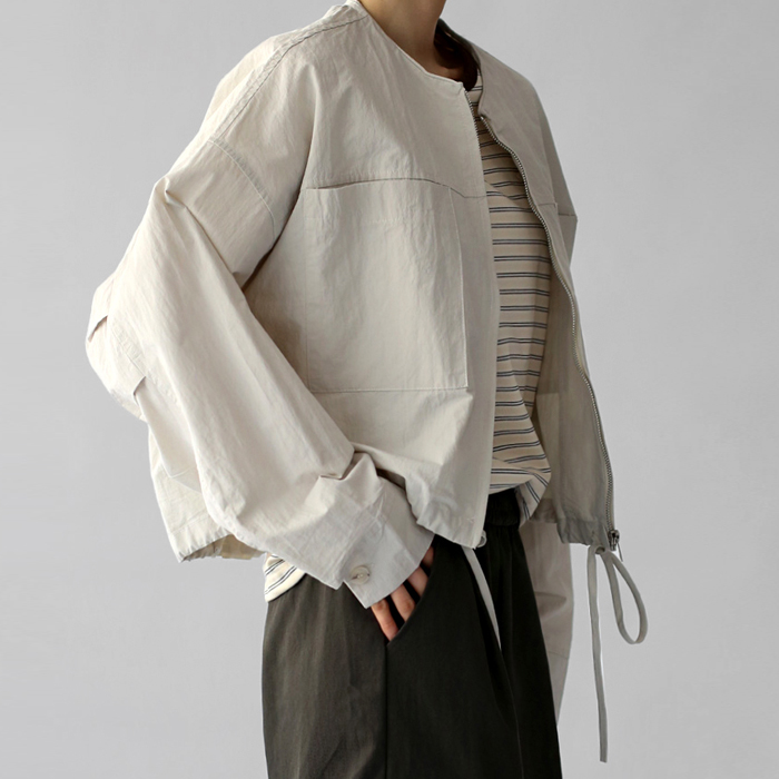 【新品7折 - 截止至15日上午11点】圆领半短款