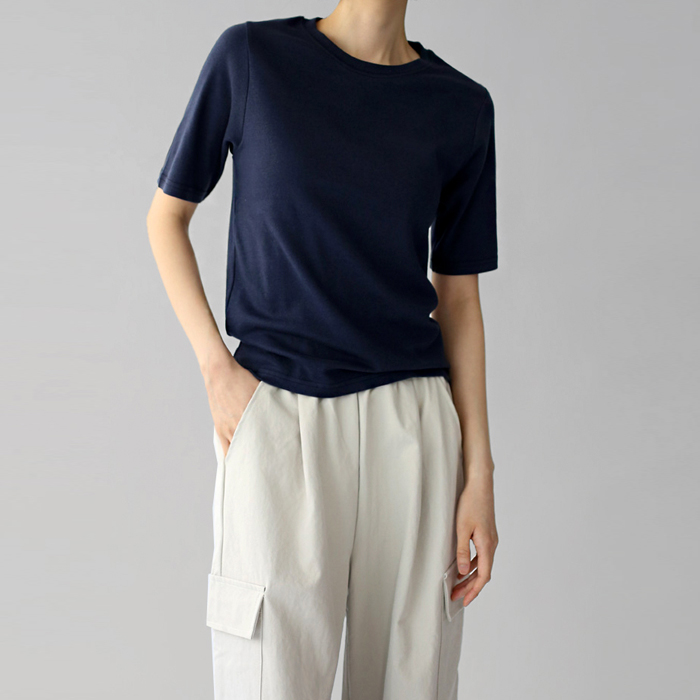 【新品7%折扣 - 截止至15日上午11点】自修圆领T恤