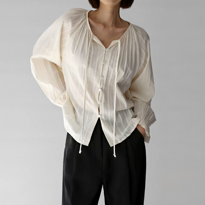 Take Shirring Blouse