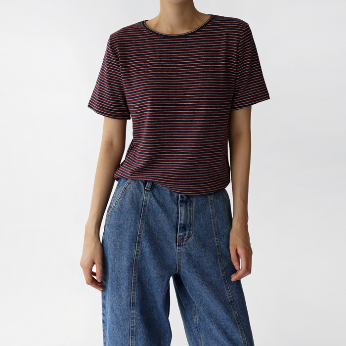 【新品7%折扣 - 截止至2日上午11点】公路条纹半身T恤