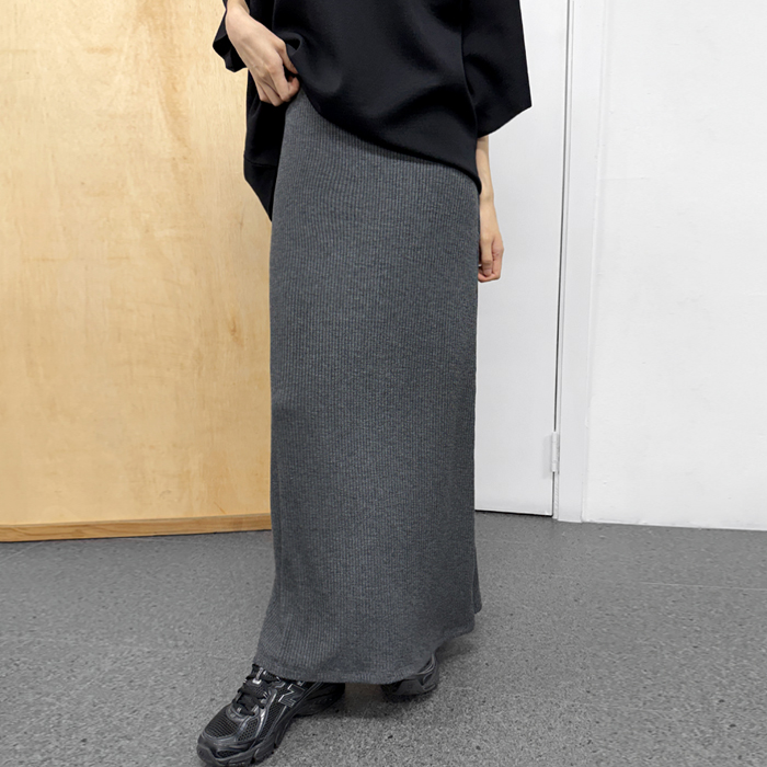【新品7%折扣 - 截止至11日上午11点】修身长裙